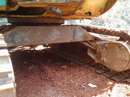 ขายรถแบคโฮ KOMATSU PC27R-8 เอกสารอินวอย ราคา 330000
