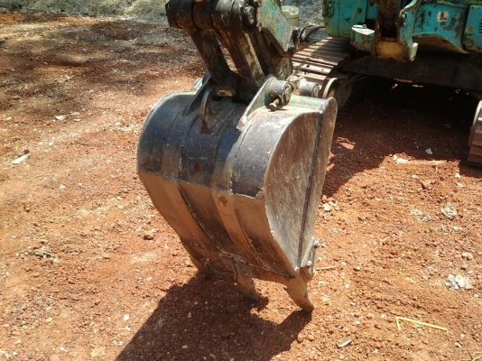 ขายรถแบคโฮ KOMATSU PC27R-8 เอกสารอินวอย ราคา 330000