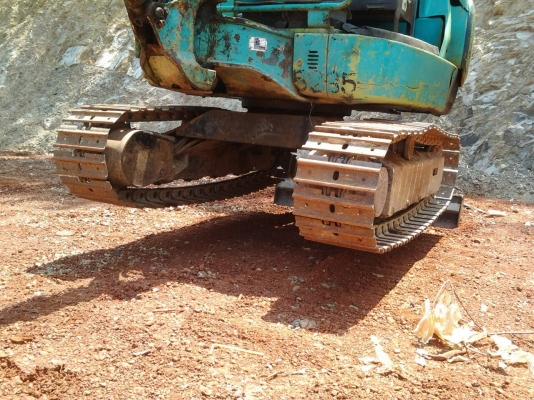 ขายรถแบคโฮ KOMATSU PC27R-8 เอกสารอินวอย ราคา 330000