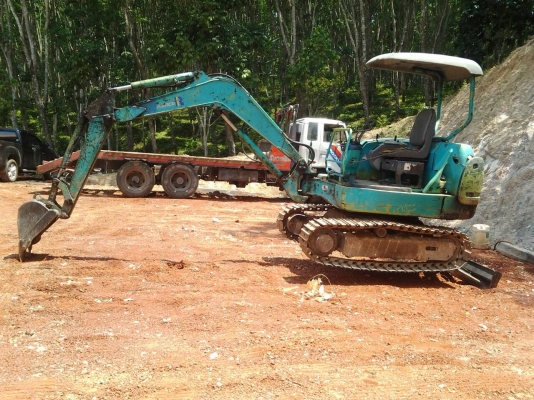 ขายรถแบคโฮ KOMATSU PC27R-8 เอกสารอินวอย ราคา 330000