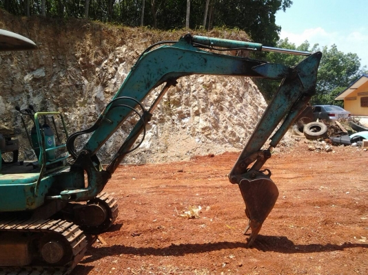 ขายรถแบคโฮ KOMATSU PC27R-8 เอกสารอินวอย ราคา 330000