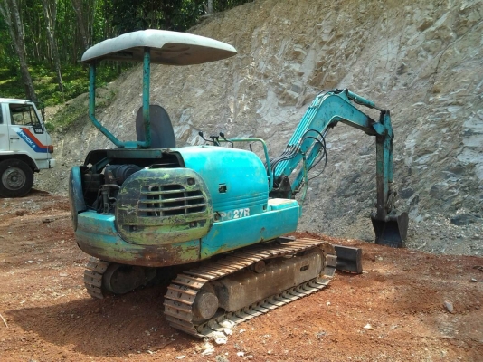 ขายรถแบคโฮ KOMATSU PC27R-8 เอกสารอินวอย ราคา 330000