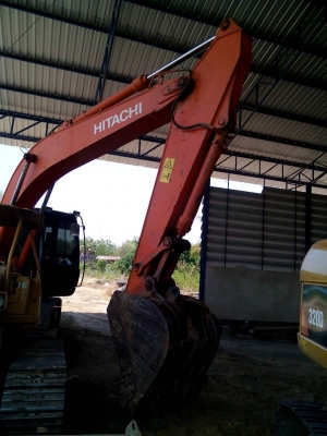 ขายดาวน์รถแบคโฮ HITACHI ZX200-5G ไมล์ 6001 ชม.ขายดาวน์ 700000