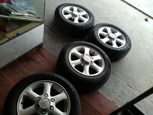 แม็ก ขอบ 16 ขนาด 6 รู  ISUZU ยาง 215/60R16  ชุด 4 ล้อ tel.081-427-3941 ไอดีไลน์ 0814273941