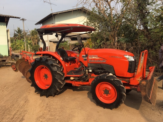 ขายรถไถคูโบค้า L4708SP โฟวินมีไบมีดผานบุกเบิกทะเบียนพร้อมราคา430000บาทสนใจโทร0813655997อำพรพาเจริญ รถอยู่วังบัว อ คลองขลุง จ กำแพงเพชร