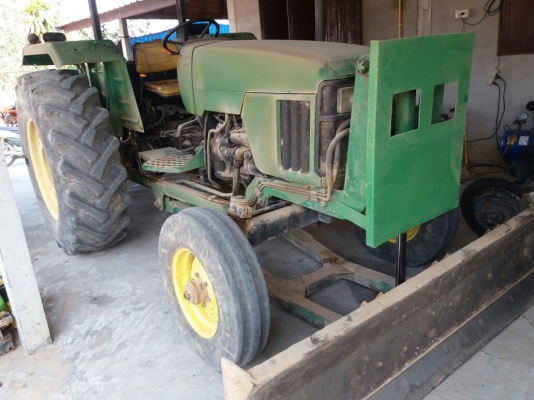 ขายจอนเดีย 5310 สภาพพร้อมใช้ครับ ขายจอนเดีย 5310 สภาพพร้อมใช้ครับ