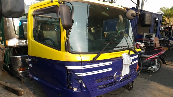 Hino mega fc ตรงรุ่น 6 ล้อ ไม่มีแคปหลัง Hino mega fc ตรงรุ่น 6 ล้อ ไม่มีแคปหลัง
