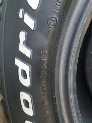 BF All USA. 265/70/17 ปี13 สภาพสวยๆ 1ชุด