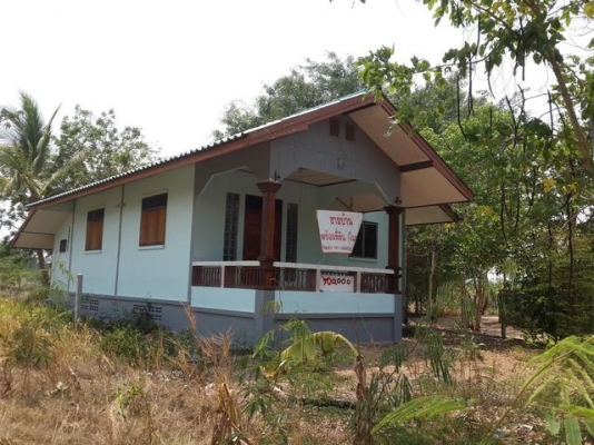 ขายบ้านเดี่ยวพร้อมที่ดินใกล้โรงเรียนอนุบาลกบินทร์บุรี