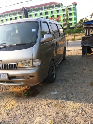 รถตู้เกียร ภาษี58 เครื่องj ออโต้