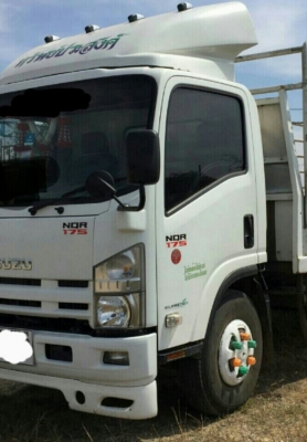 หกล้อ อีซูชุ NQR175ปี55ช่วงยาว5.50ม กะบะเรสทั้งลูก รถสภาพดีสวยจัดใช้งานน้อยวิ่งไม่ถึง แสน.กม.เอกสารทะเบียนพร้อมโอน ราคา 855,000บ รถสภาพดีเดิมๆสวย น่าใช้ หกล้อ อีซูชุ NQR175ปี55ช่วงยาว5.50ม กะบะเรสทั้งลูก รถสภาพดีสวยจัดใช้งานน้อยวิ่งไม่ถึง แสน.กม.เอกสารทะเบียนพร้อมโอน ราคา 855,000บ รถสภาพดีเดิมๆสวย น่าใช้