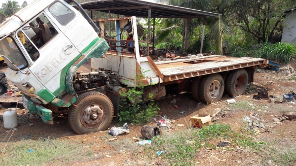 HINO-KT 725 สองเพลา สโลว์กลาง ท้ายลาด ขึ้น200คัสซีสวย ยางดี ทั้ง10เส้นเอกสารพร้อมโอน HINO-KT 725 สองเพลา สโลว์กลาง ท้ายลาด ขึ้น200คัสซีสวย ยางดี ทั้ง10เส้นเอกสารพร้อมโอน