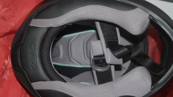 ***** ขายหมวกกันน๊อค HJC มาตรฐาน DOT ***