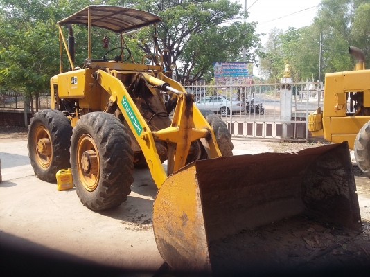 ขายรถตัก JH30 / 2 เพลา ต่อแขนแล้ว