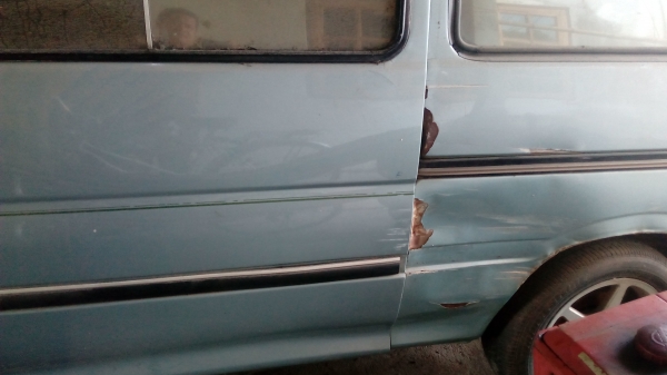 รถตู้หัวจรวจ รถตู้หัวจรวจ