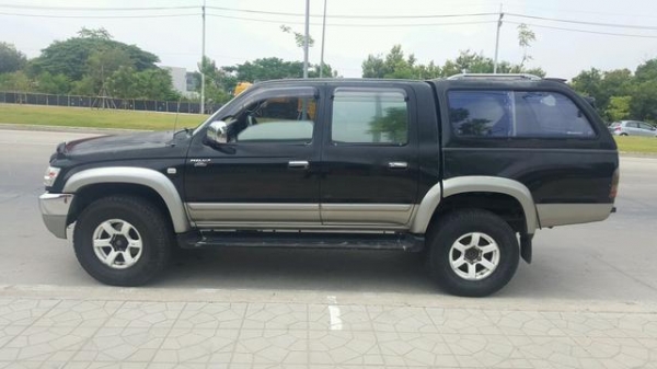 ขายโตโยต้า ไทเกอร์ ปี 03 เครื่อง 3000 G D4D 4 ประตู ออโต้ 4x4 รุ่นท็อปสุด