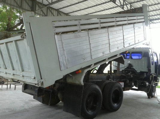 ขายรถบรรทุก 10 ล้อดัมพ์ HINO FM3M 240 แรงม้า ราคา 850000