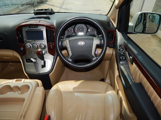 ฮุนได GRNAD STAREX 2.5 ตัว VIP เครื่องตัวใหม่ 175 แรงม้า ฮุนได GRNAD STAREX 2.5 ตัว VIP เครื่องตัวใหม่ 175 แรงม้า