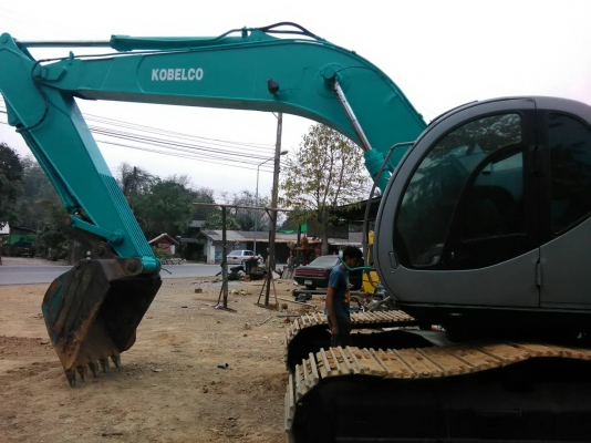 ขายรถแบคโฮ KOBELCO SK200-Vธรรมดา เอกสารเล่มทะเบียน ราคา 750000