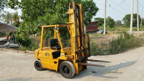 ขายด่วนรถยกKOMATSU FD20-8ดีเซลเกียรออโต้ยก2ตันเสาสูง4เมตรยางตัน4เส้นรถนอกนำเข้ายังไม่เคยใช้งานในเมืองไทยเลย ขายด่วนรถยกKOMATSU FD20-8ดีเซลเกียรออโต้ยก2ตันเสาสูง4เมตรยางตัน4เส้นรถนอกนำเข้ายังไม่เคยใช้งานในเมืองไทยเลย