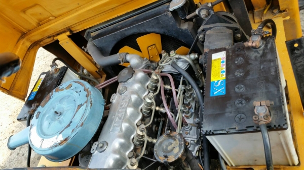 ขายด่วนรถยกKOMATSU FD20-8ดีเซลเกียรออโต้ยก2ตันเสาสูง4เมตรยางตัน4เส้นรถนอกนำเข้ายังไม่เคยใช้งานในเมืองไทยเลย ขายด่วนรถยกKOMATSU FD20-8ดีเซลเกียรออโต้ยก2ตันเสาสูง4เมตรยางตัน4เส้นรถนอกนำเข้ายังไม่เคยใช้งานในเมืองไทยเลย