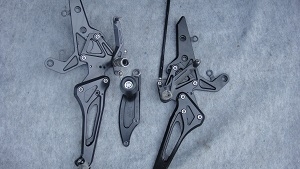 ขาย สเตย์พักเท้าแต่ง+เกียร์โยง ขาย สเตย์พักเท้าแต่ง+เกียร์โยง