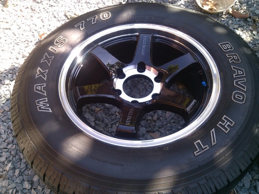 LENSO พร้อมยาง 265 65 17 ปี 14