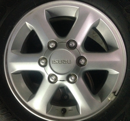 แม็ก ISUZU D-MAX Hilander พร้อมยาง 245-70-16 แม็ก ISUZU D-MAX Hilander พร้อมยาง 245-70-16