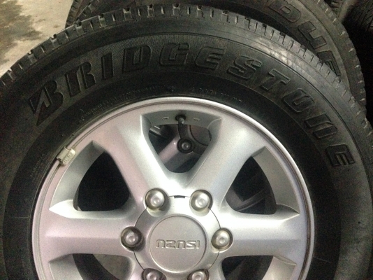 แม็ก ISUZU D-MAX  Hilander พร้อมยาง 245-70-16