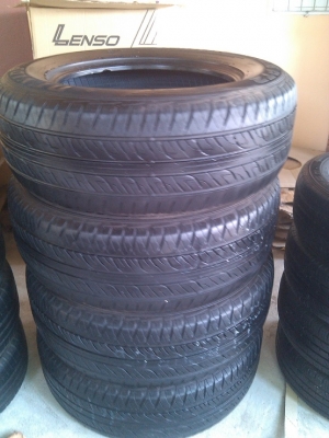 Dunlop 265 60 18 ปี 14 5200