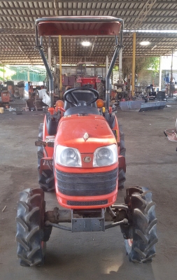Kubota B2420