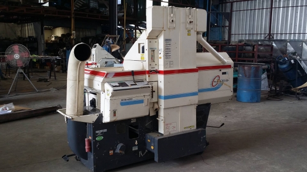 เครื่องสีข้าวกล้องเก่าญี่ปุ่น YANMAR  รุ่น RHS400 สภาพเครื่องสวย พร้อมใช้งาน
