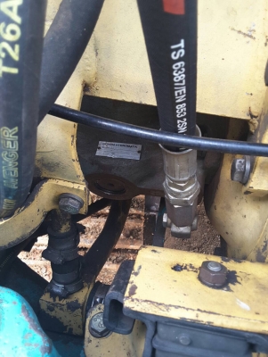 รถแบคโฮ Komatsu PC 30-7 รถแบคโฮ Komatsu PC 30-7