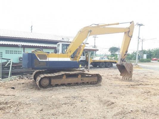 ขาย!! >>> Komatsu Pc200 รุ่น3 <<< พร้อมใช้งาน ราคา 580,000 บาท ขาย!! >>> Komatsu Pc200 รุ่น3 <<< พร้อมใช้งาน ราคา 580,000 บาท