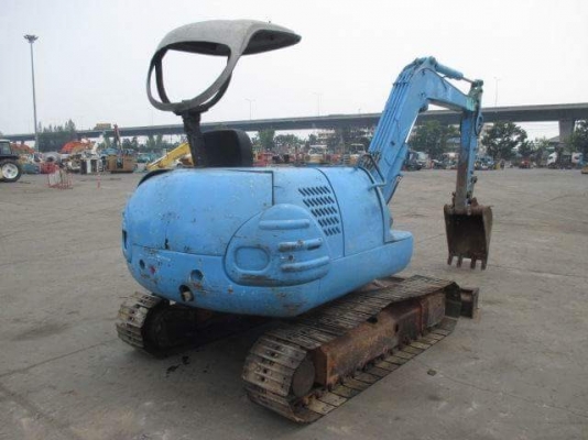 ขายรถขุด ยี่ห้อ: KOBELCO รุ่น : SK045 รถเก่านอกแท้ มีเอกสารใบอินวอย รถไม่เคยใช่งานในไทย สนใจติดต่อ: 099-907-9273 กิ๊ฟ กมลชนก