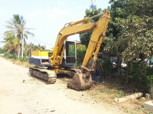 ขาย!! >>> Komatsu Pc100 รุ่น3 <<< พร้อมใช้งาน ราคา 460,000 บาท ขาย!! >>> Komatsu Pc100 รุ่น3 <<< พร้อมใช้งาน ราคา 460,000 บาท