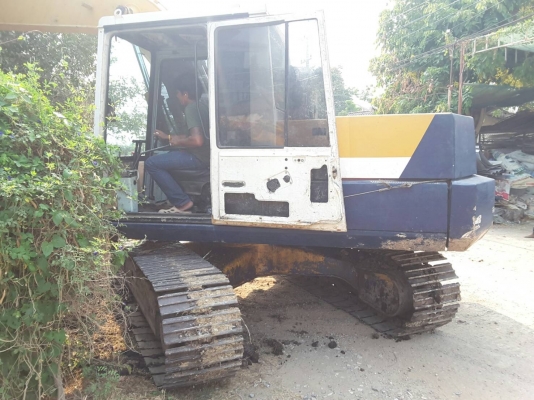 ขาย!! >>> Komatsu Pc100 รุ่น3 <<< พร้อมใช้งาน ราคา 460,000 บาท ขาย!! >>> Komatsu Pc100 รุ่น3 <<< พร้อมใช้งาน ราคา 460,000 บาท