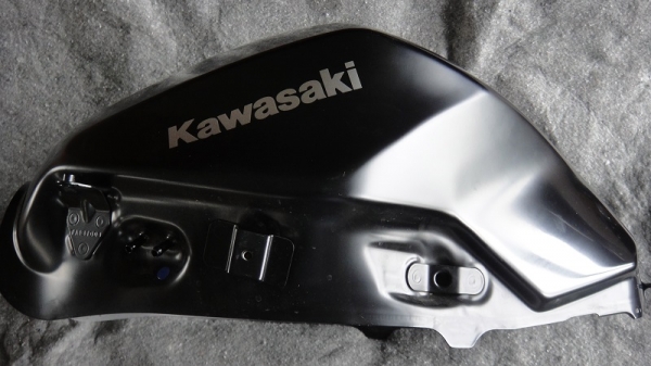 ขาย ถังน้ำมันสีดำด้าน ขาย ถังน้ำมันสีดำด้าน