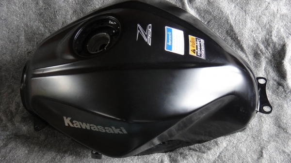 ขาย ถังน้ำมันสีดำด้าน