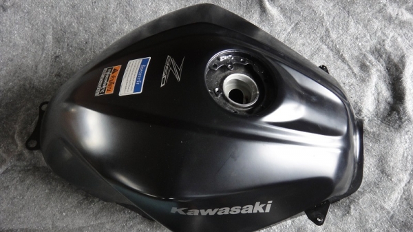 ขาย ถังน้ำมันสีดำด้าน ขาย ถังน้ำมันสีดำด้าน