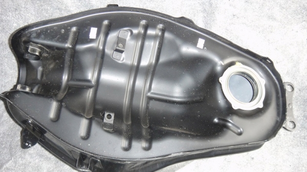 ขาย ถังน้ำมันสีดำด้าน ขาย ถังน้ำมันสีดำด้าน