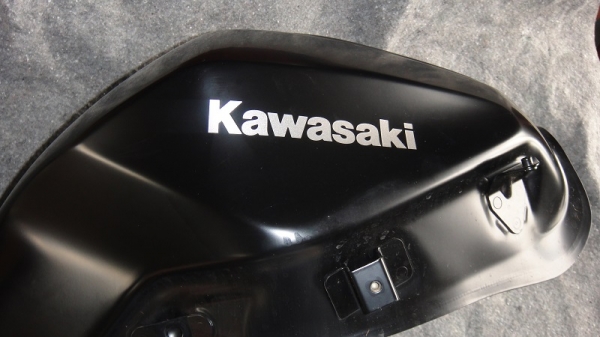 ขาย ถังน้ำมันสีดำด้าน ขาย ถังน้ำมันสีดำด้าน