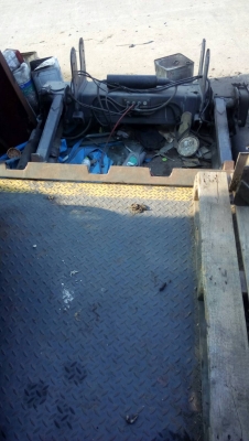 ขายด่วนลิฟท้ายซิปโป้4กระบอกสภาพพร้อมใช้