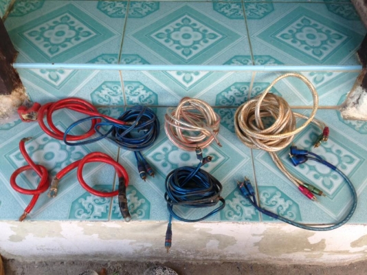 คาปา+กองสาย ขายรวม 950 บาท