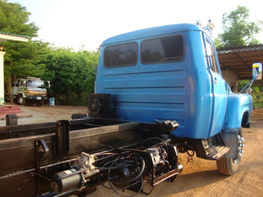 รถดั้มหัวยาวทหารไฮปอยด์ (ตัวสุดท้าย)