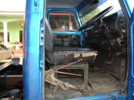 รถดั้มหัวยาวทหารไฮปอยด์ (ตัวสุดท้าย)