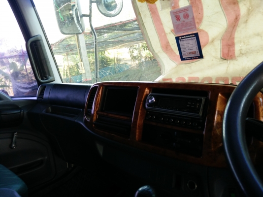 ขายหกล้อเม้กาเครื่อง145  แรงปี 46  รถสวยมากๆพร้อมใช้งานได้เลยโทร 0616892888