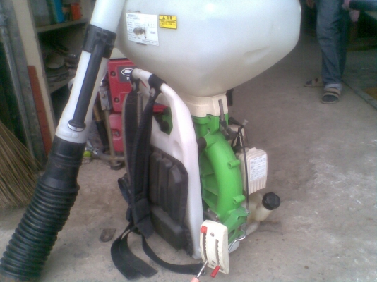 เครื่องฉีดพ่นยาการเกษตร