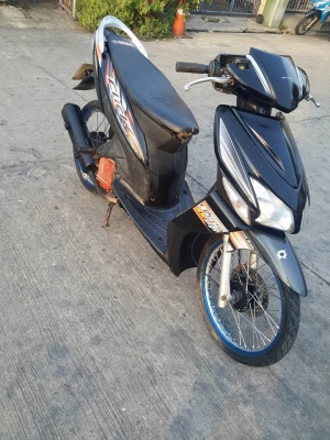 ขายฮอนด้าคลิก 8,500ตามสภาพ งดต่อ เล่มพร้อมชุดโอน รถอยู่นนทบุรี โทร0843545593 ขายฮอนด้าคลิก 8,500ตามสภาพ งดต่อ เล่มพร้อมชุดโอน รถอยู่นนทบุรี โทร0843545593