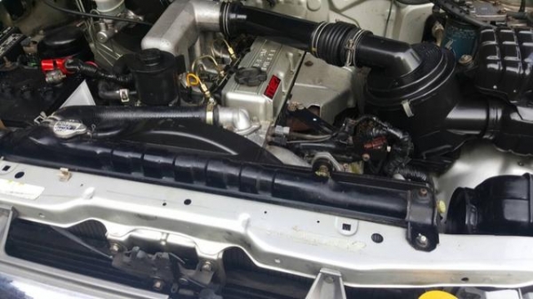 ขายนิสซันฟรอนเทีย ปี 2000 เครื่อง 2700 พวงมาลัยพาวเวอร์ สภาพสวย ขายนิสซันฟรอนเทีย ปี 2000 เครื่อง 2700 พวงมาลัยพาวเวอร์ สภาพสวย